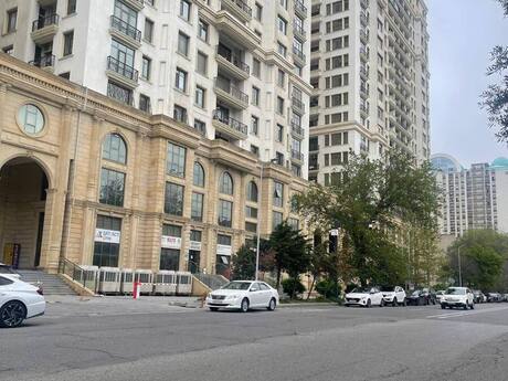 3 otaqlı yeni tikili - Elmlər Akademiyası m. - 155 m²