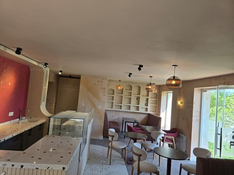 Obyekt - 28 May m. - 100 m²