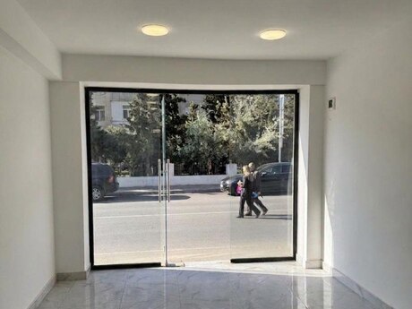 Obyekt - Xalqlar Dostluğu m. - 30 m²