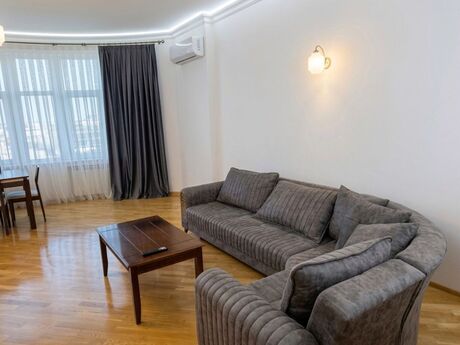 Объявление №6046616 - Баку, м. Сахил, 2-комн., 92 м², 6/18 этаж