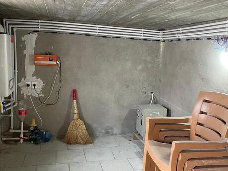 3 otaqlı həyət evi/bağ evi - Badamdar q. - 200 m²