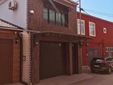 Объявление №6071745 - Баку, Хатаинский р., 4-комн., 210 м²