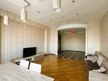 4 otaqlı yeni tikili - 20 Yanvar m. - 147 m²