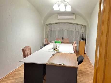 3-комн. офис - м. Ичеришехер - 70 м²