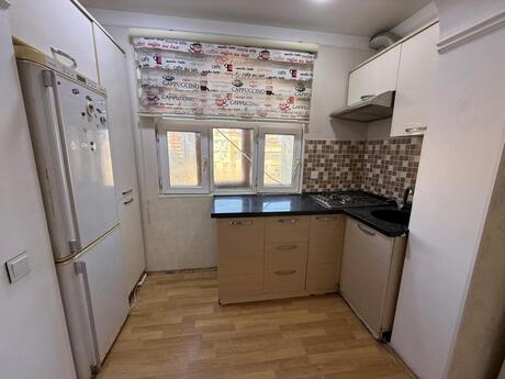 2-комн. вторичка - пос. 8-й мкр - 35 м²
