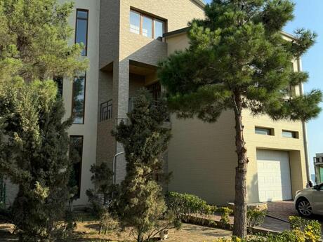 6 otaqlı həyət evi/bağ evi - Şıxov q. - 400 m²