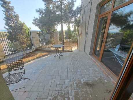 6 otaqlı həyət evi/bağ evi - Şıxov q. - 400 m²