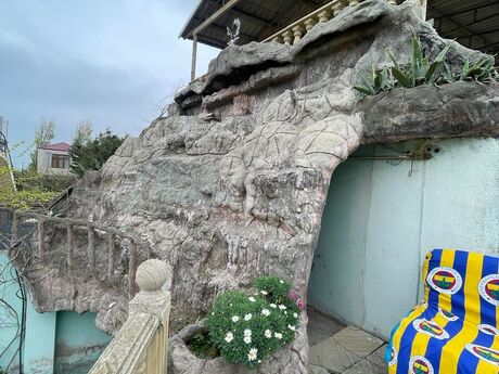5 otaqlı həyət evi/bağ evi - Novxanı q. - 200 m²
