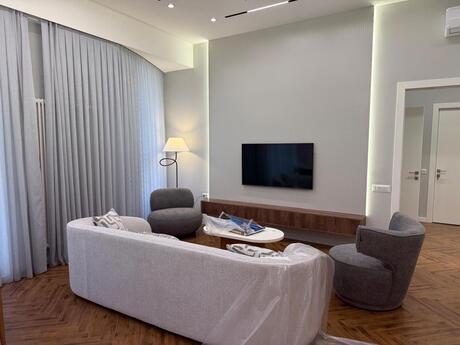 2 otaqlı yeni tikili - Ağ şəhər q. - 80 m²