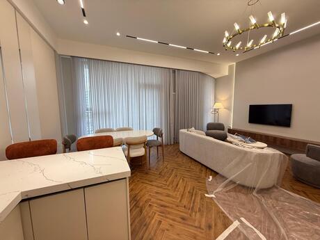 2 otaqlı yeni tikili - Ağ şəhər q. - 80 m²
