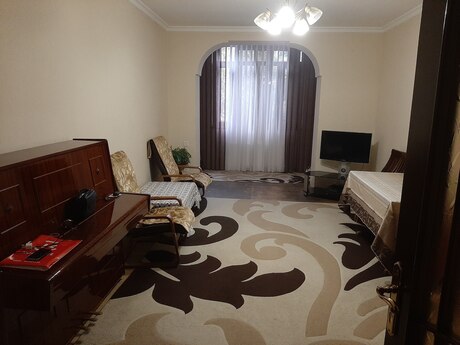2 otaqlı köhnə tikili - Mingəçevir - 60 m²