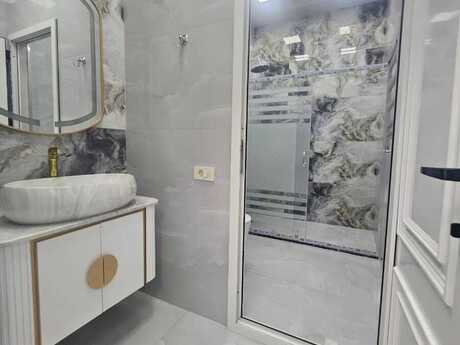 7 otaqlı həyət evi/bağ evi - Yasamal q. - 270 m²