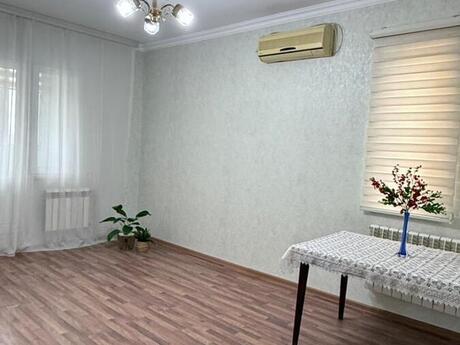 2 otaqlı köhnə tikili - Yeni Günəşli q. - 45 m²