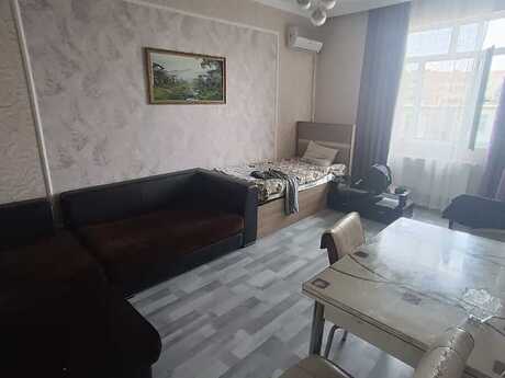 2 otaqlı köhnə tikili - Memar Əcəmi m. - 50 m²