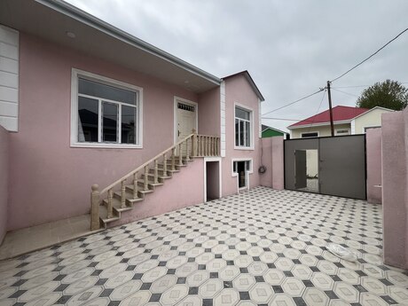 4 otaqlı həyət evi/bağ evi - Biləcəri q. - 105 m²