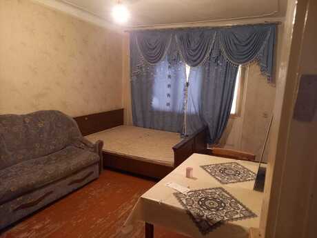 1 otaqlı köhnə tikili - Neftçilər m. - 40 m²
