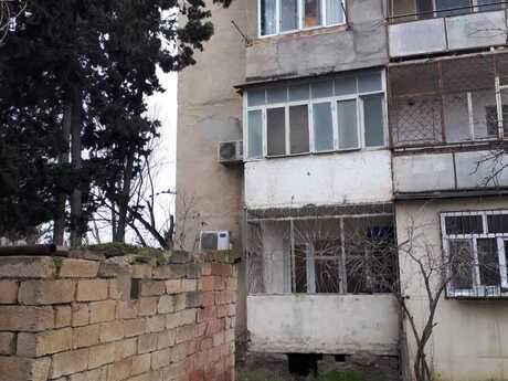 2 otaqlı köhnə tikili - Həzi Aslanov q. - 68 m²