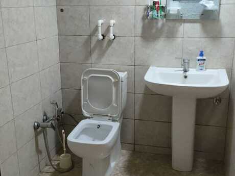 2 otaqlı həyət evi/bağ evi - İnşaatçılar m. - 60 m²