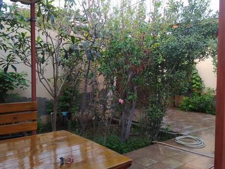 3 otaqlı həyət evi/bağ evi - Binə q. - 90 m²