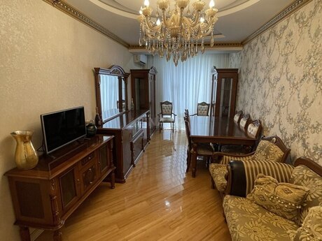 Объявление №6072110 - Баку, м. Ази Асланов, 2-комн., 60 м², 14/19 этаж