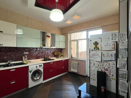 Elan №6072121 - Bakı, Şah İsmayıl Xətai m., 3 otaqlı, 93 m², 8/16 mərtəbə