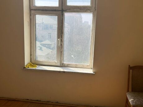 2 otaqlı köhnə tikili - Nəriman Nərimanov m. - 45 m²