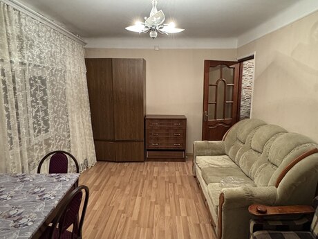 Объявление №6072142 - Баку, м. Нефтчиляр, 2-комн., 40 м², 3/5 этаж