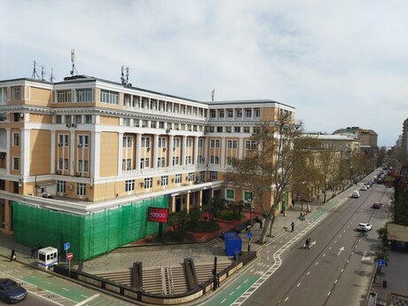 3 otaqlı köhnə tikili - Sahil m. - 80 m²