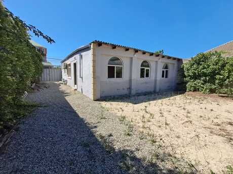 5 otaqlı həyət evi/bağ evi - Maştağa q. - 140 m²