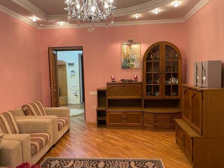2 otaqlı köhnə tikili - 28 May m. - 80 m²