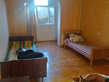 1 otaqlı köhnə tikili - 7-ci mikrorayon q. - 40 m²