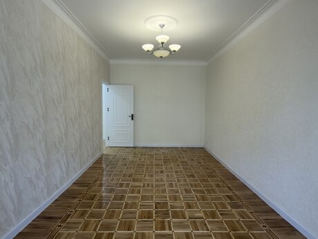 4 otaqlı köhnə tikili - Əhmədli m. - 108 m²