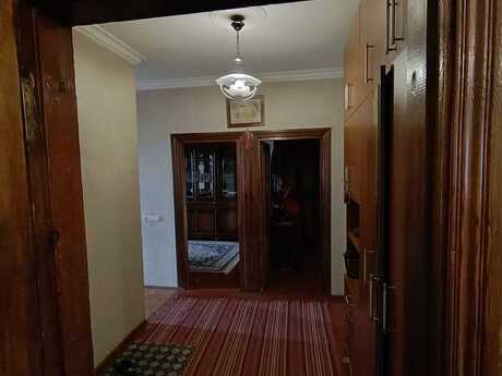 4 otaqlı köhnə tikili - 7-ci mikrorayon q. - 87 m²