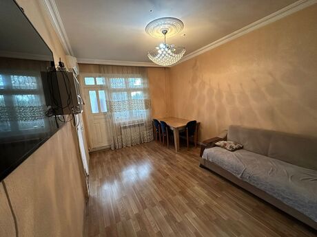 3 otaqlı köhnə tikili - Memar Əcəmi m. - 70 m²