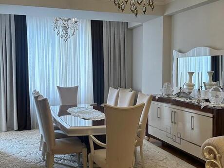 Объявление №6072925 - Баку, м. Элмляр Академиясы, 3-комн., 165 м², 7/16 этаж