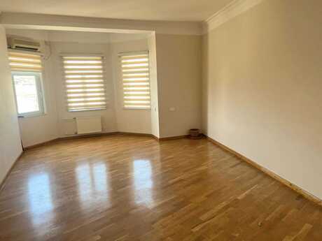 Elan №6072370 - Bakı, Nizami m., 20 otaqlı, 1100 m²