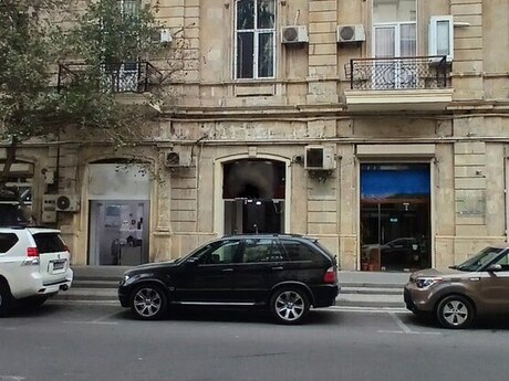 Elan №6072422 - Bakı, 28 May m., 90 m²