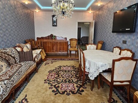 Elan №6072415 - Bakı, Nəriman Nərimanov m., 3 otaqlı, 136 m², 17/20 mərtəbə