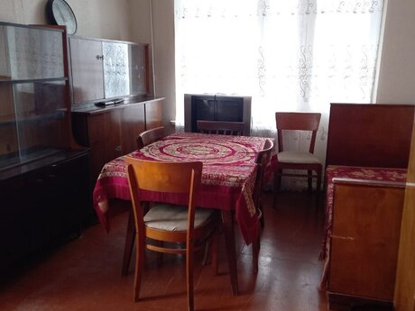 1 otaqlı köhnə tikili - Memar Əcəmi m. - 42 m²