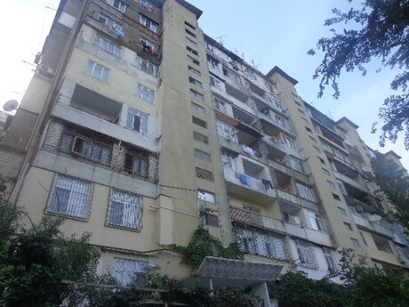 1 otaqlı köhnə tikili - Memar Əcəmi m. - 42 m²