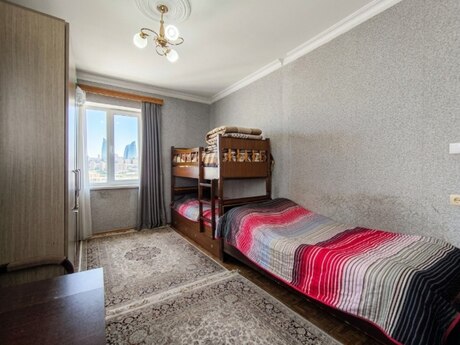 1 otaqlı köhnə tikili - Əhmədli m. - 35 m²