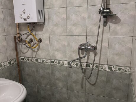 1 otaqlı köhnə tikili - Qara Qarayev m. - 32.3 m²