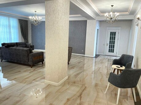 4 otaqlı yeni tikili - Şah İsmayıl Xətai m. - 202 m²