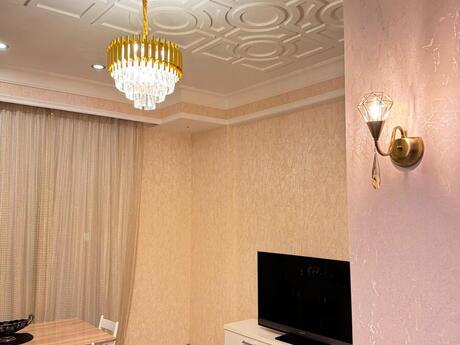 2 otaqlı yeni tikili - 28 May m. - 75 m²
