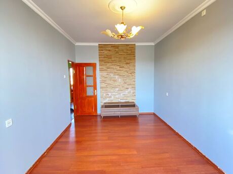 4 otaqlı köhnə tikili - Biləcəri q. - 101 m²