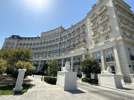 Объявление №6072567 - Баку, пос. Аг шехер, 4-комн., 175 м², 4/8 этаж