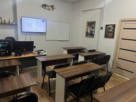 3 otaqlı ofis - Elmlər Akademiyası m. - 80 m²