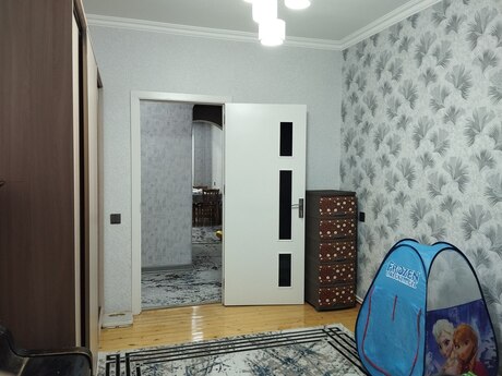 4 otaqlı köhnə tikili - Xırdalan - 100 m²