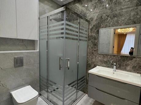 Renessans Palace kompleksində 4 otaqlı yeni tikili mənzil satılır, 185 m², 785 000 AZN, şəkil 5 / 12