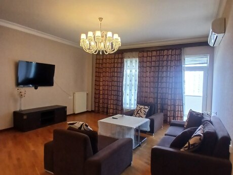 3-room apartment, 147 m², Elmlər Akademiyası: 470 000 ₼ 2